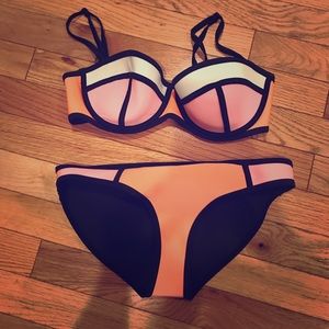 Triangl neoprene bikini